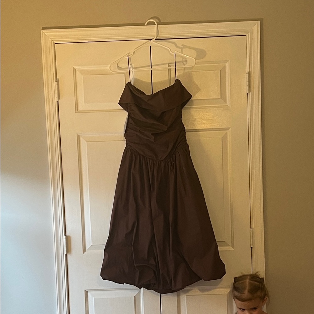 Elegant Brown Midi Dress